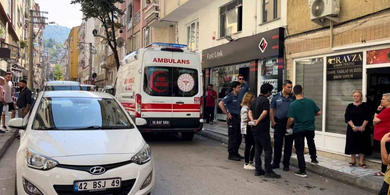 Kıskançlık Krizine Giren Adam Sevgilisini Öldürdü, Sonra Kendi Canına Kıydı