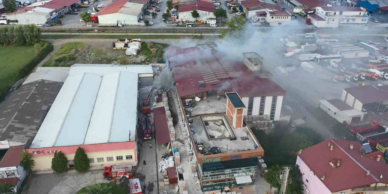 Samsun’da Seramik Ürünleri Fabrikasında Yangın