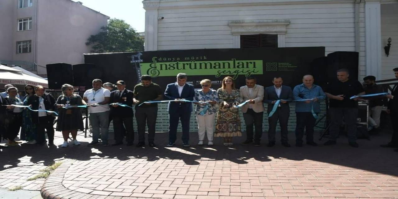 Açılış Kurdelesini Zondef Genel Başkanı Ziya Öncan Kesti