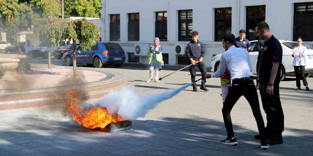 Büyükşehir Çalışanları Ateşe Müdahaleyi Öğrendi