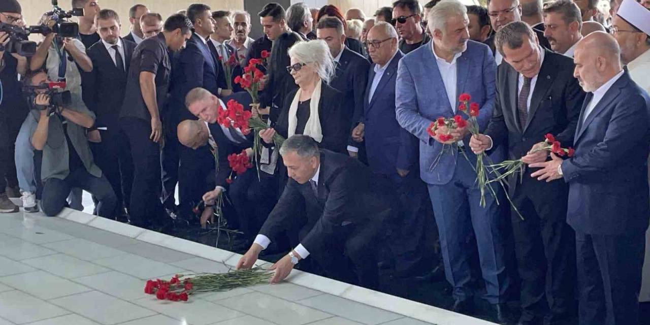 Adnan Menderes Ve Arkadaşları Mezarı Başında Anıldı