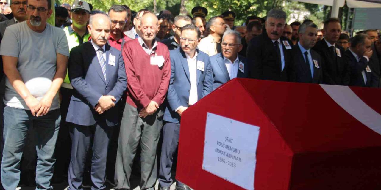 Şehit Polis Akpınar Son Yolculuğuna Uğurlandı