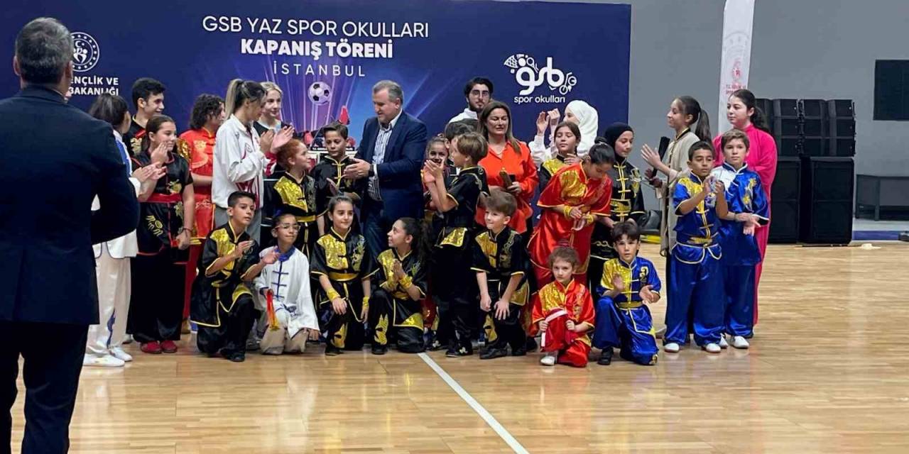 Gençlik Ve Spor Bakanı Dr. Osman Aşkın Bak Yaz Spor Okulları Kapanış Törenine Katıldı