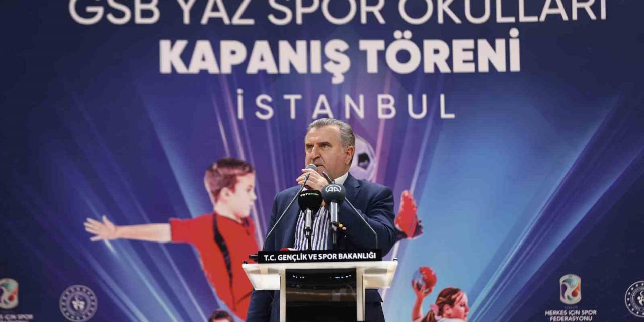 Bakan Bak; "Bu Yaz Tesislerimizde 4 Milyon Gencimizle Bir Araya Geldik"