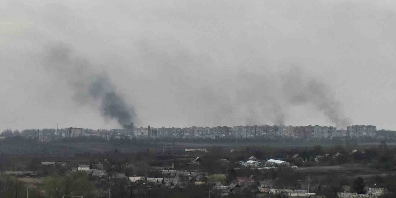 Ukrayna, Bakhmut Yakınlarındaki Kasabayı Ruslardan Geri Aldı