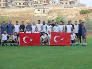 Gaziantepsporlu Futbolcular Ve Teknik Heyetten Anlamlı Mesaj