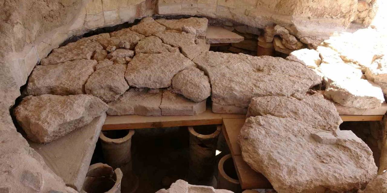 Parion Antik Kenti’nde 1950 Yıllık Roma Hamamındaki Terleme Odası Restore Edildi