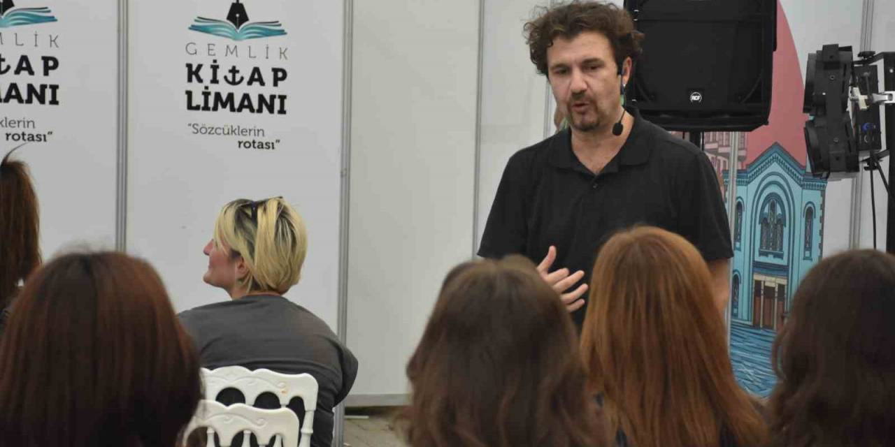 Kitap Limanı’nda ’kurmacanın Doğası’ Konuşuldu