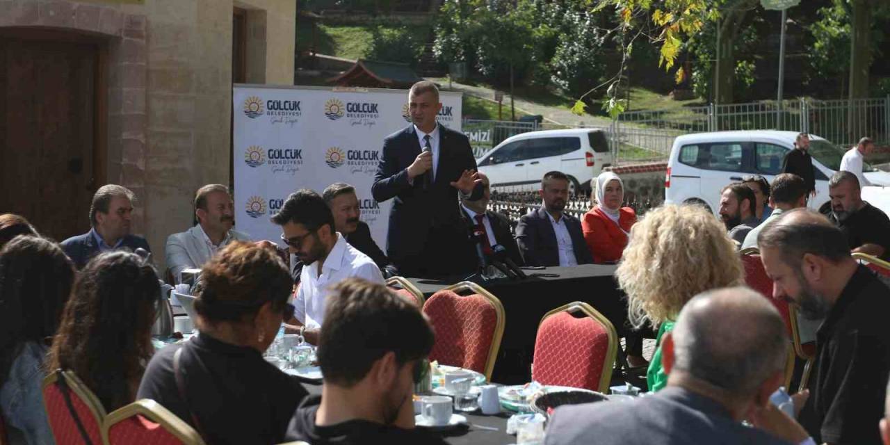 Bu Sempozyum Edebiyata Yön Verecek