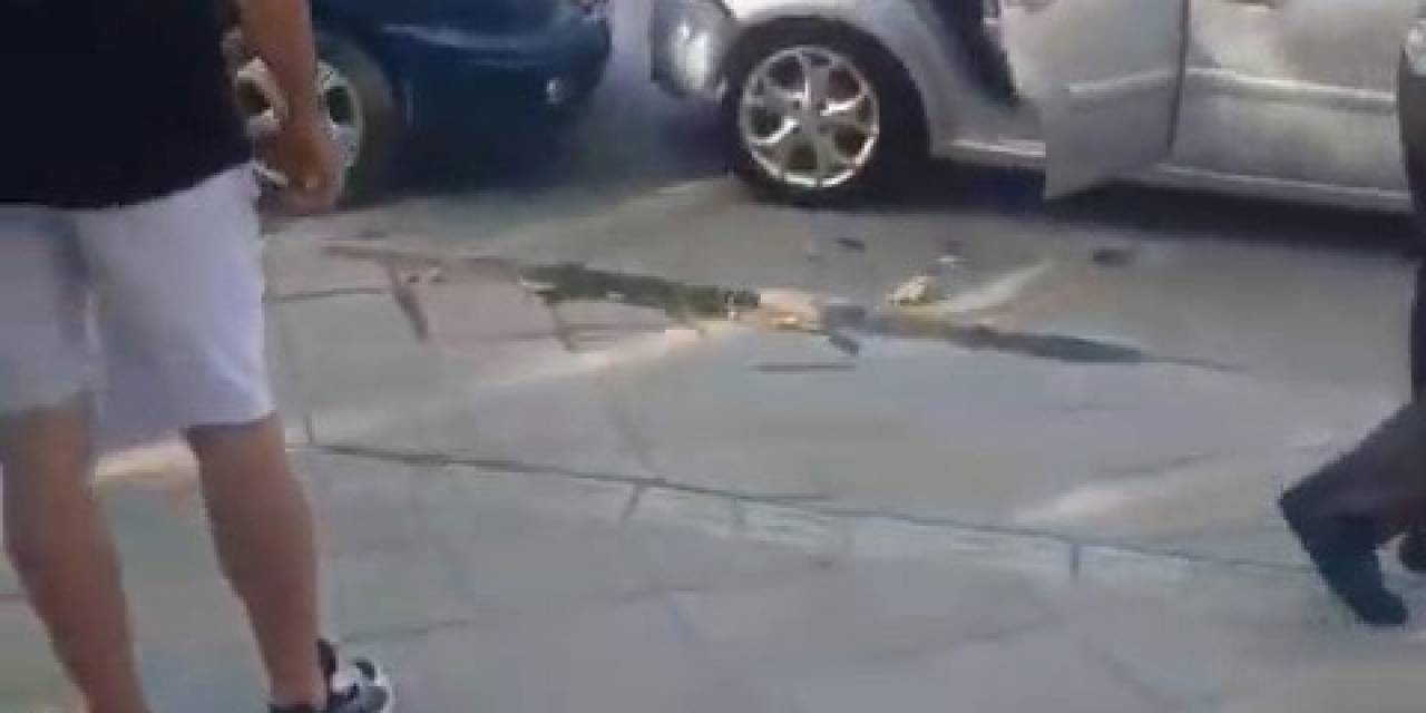 Kaza Sonrası Bıçakla Dehşet Saçtı: 1 Yaralı