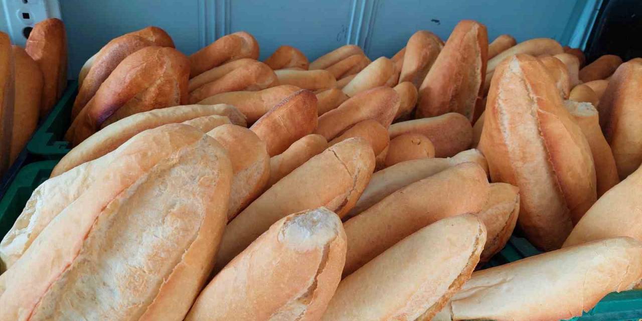 Paşa Halk Ekmek 4 Tl’den Satılıyor