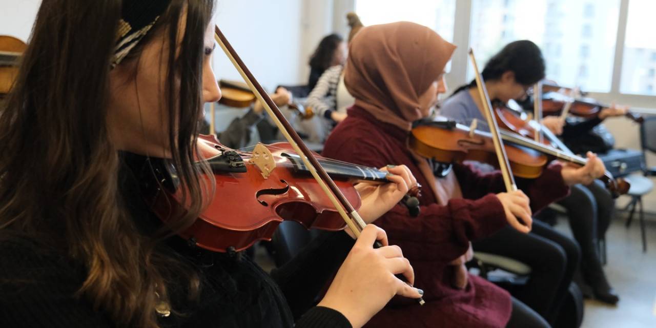 Zeytinburnu Kültür Sanat Merkezi’nde Kurslar İçin Kayıtlar Başlıyor