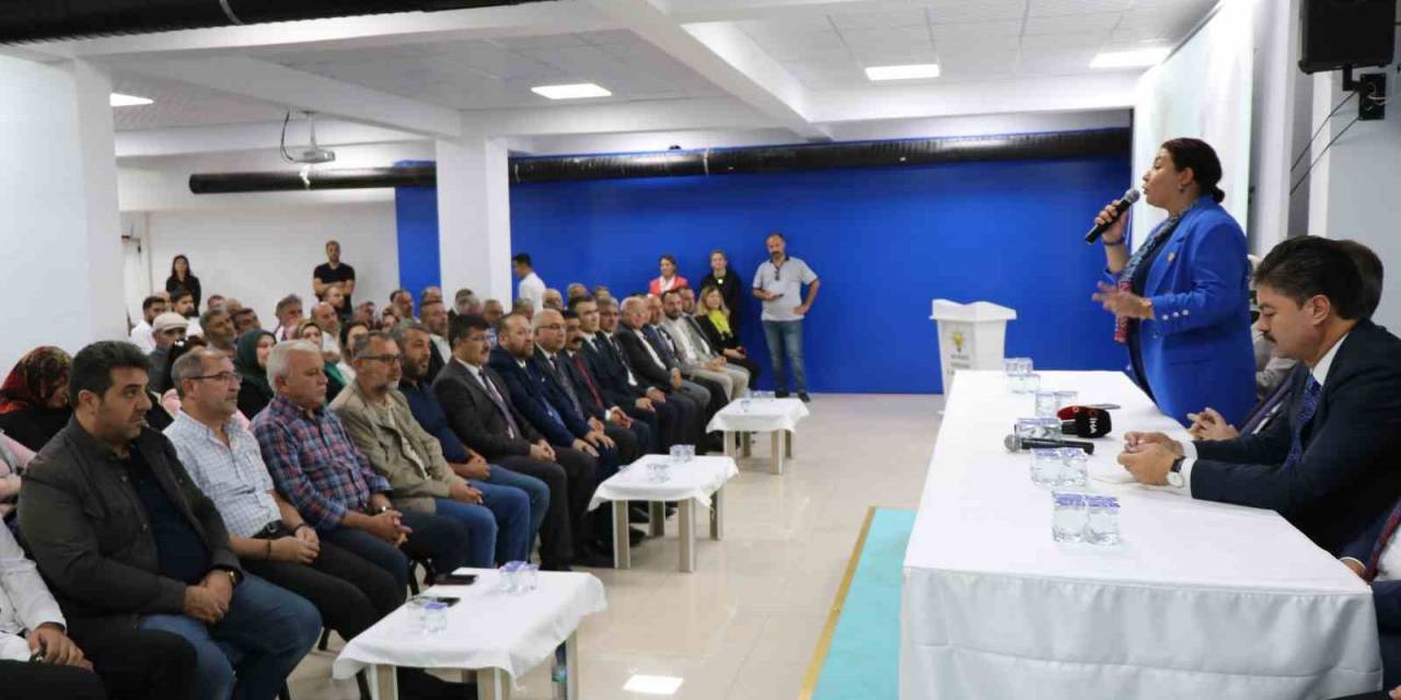 Ak Parti İl Başkanı Ünsal: "Ahilik Geleneği Cumhurbaşkanı Erdoğan Liderliğinde 2023 Hedeflerine Emin Adımlarla Gidiyor"