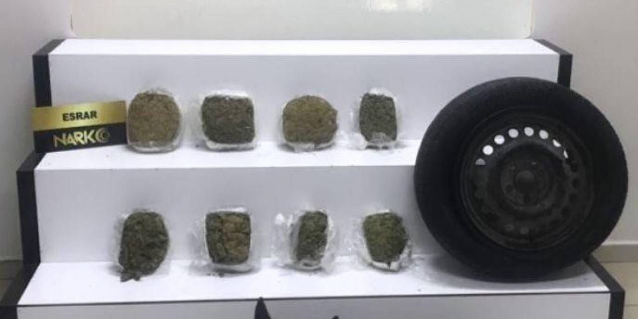 Uyuşturucu Tacirleri Cash’in Dikkatinden Kaçamadı