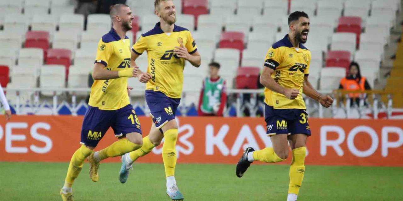 Trendyol Süper Lig: E.y Sivasspor: 1 - Mke Ankaragücü: 3 (Maç Sonucu)