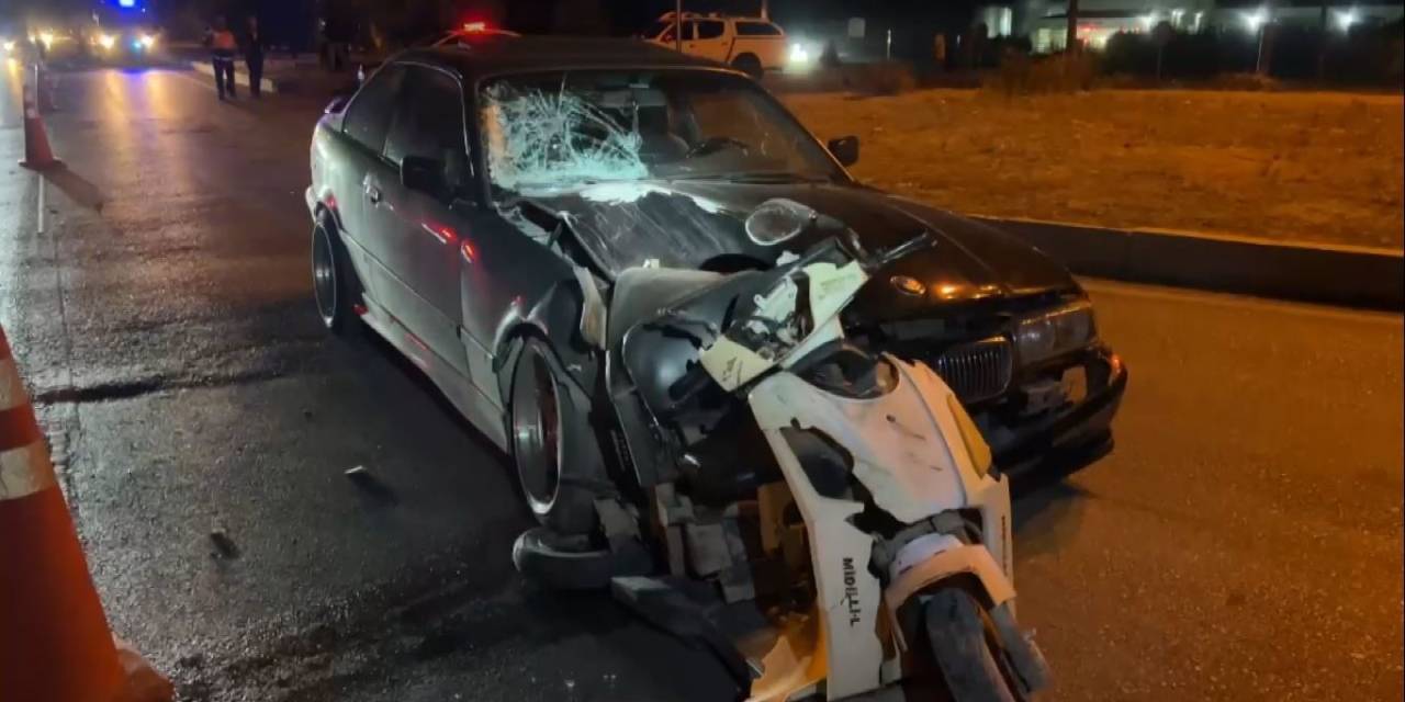 Burdur’da Elektrikli Bisiklet Arabaya Ok Gibi Saplandı: 1 Ölü