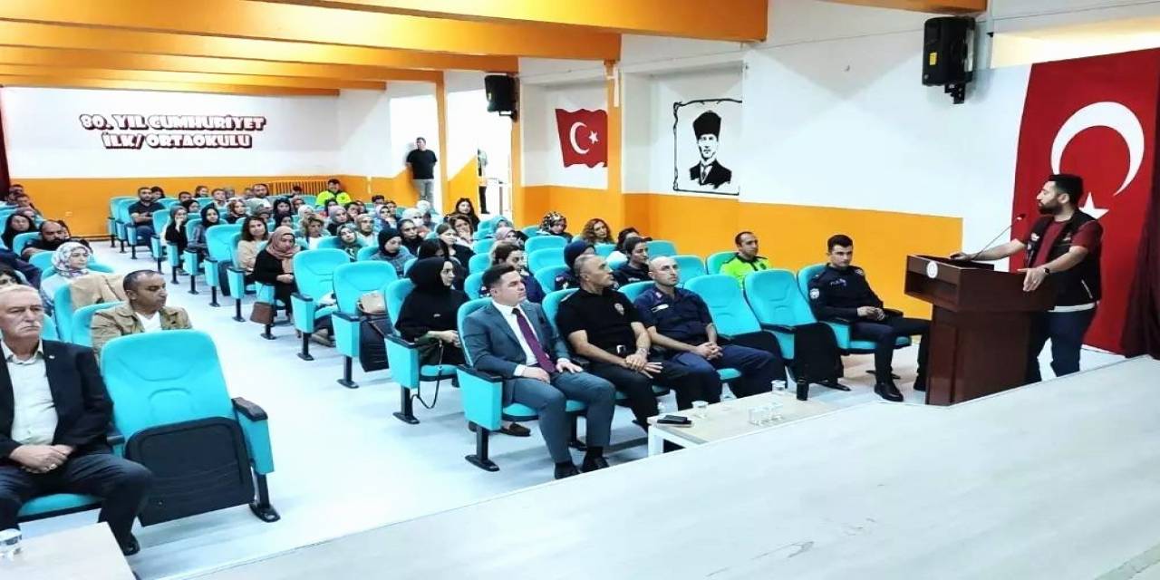 Çankırı’da ’narko Rehber’ Eğitimi