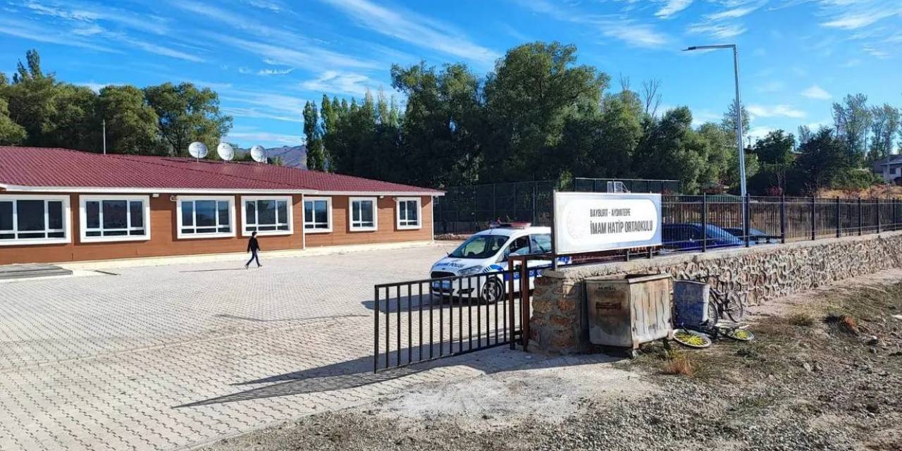 Aydıntepe’de Servis Araçları Denetlendi Öğrenciler Bilgilendirildi