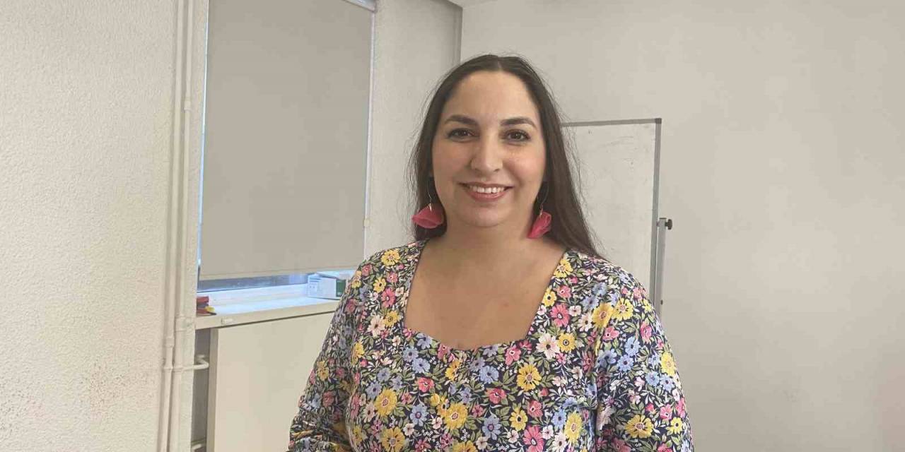 Çaldığı Ve Üretimini Yaptığı Arplarla Türkiye’yi Temsil Ediyor