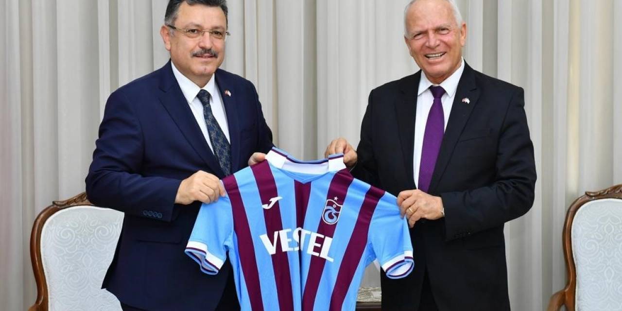 Genç, Kktc’de Bir Dizi Ziyaret Gerçekleştirdi