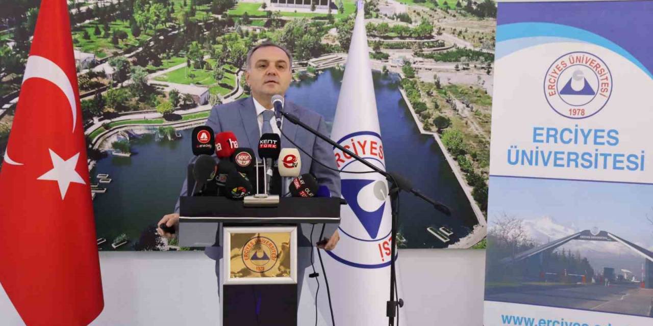 Altun: "Erciyes Üniversitesi’nin Tomtaş Yapılanmasında Olması Bizi Memnun Etmiştir"