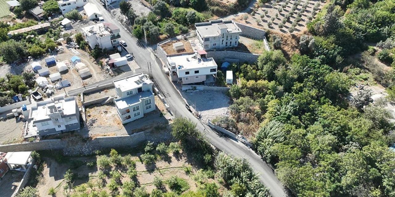 Hatay Büyükşehir Belediyesi Beton Asfalt Çalışmalarına Devam Ediyor