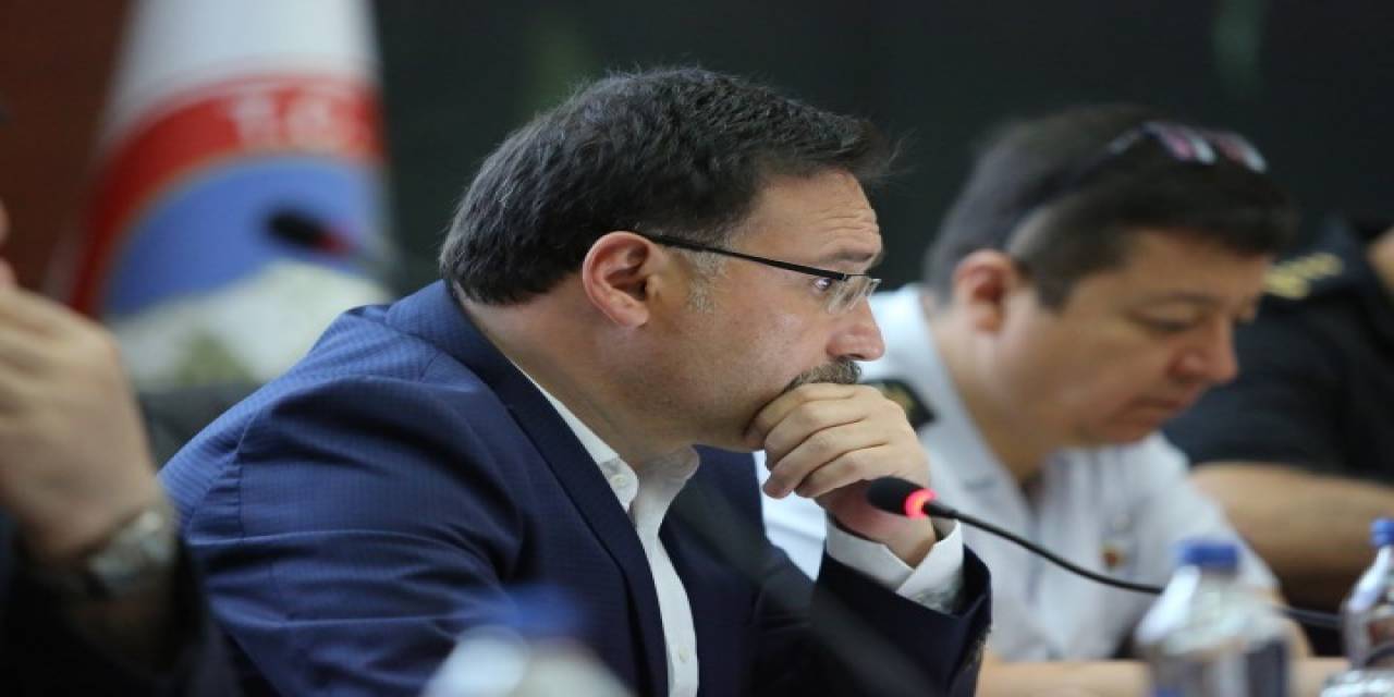 Vali Çiçek: "Uyuşturucu Enkazının Altında Çocuklarımızı Bırakmayacağız"