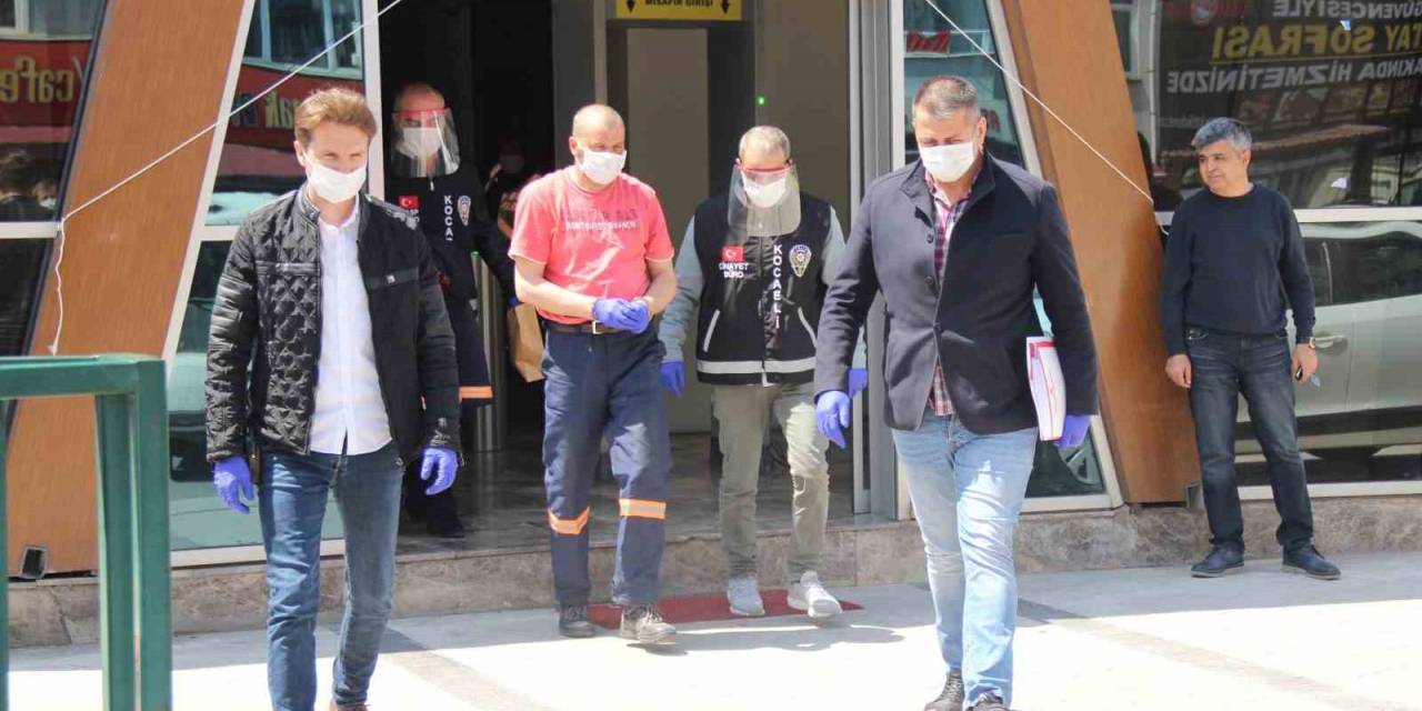 Ağabeylerini Öldürdükleri Gerekçesiyle Yargılanan Kardeşler Beraat Etti