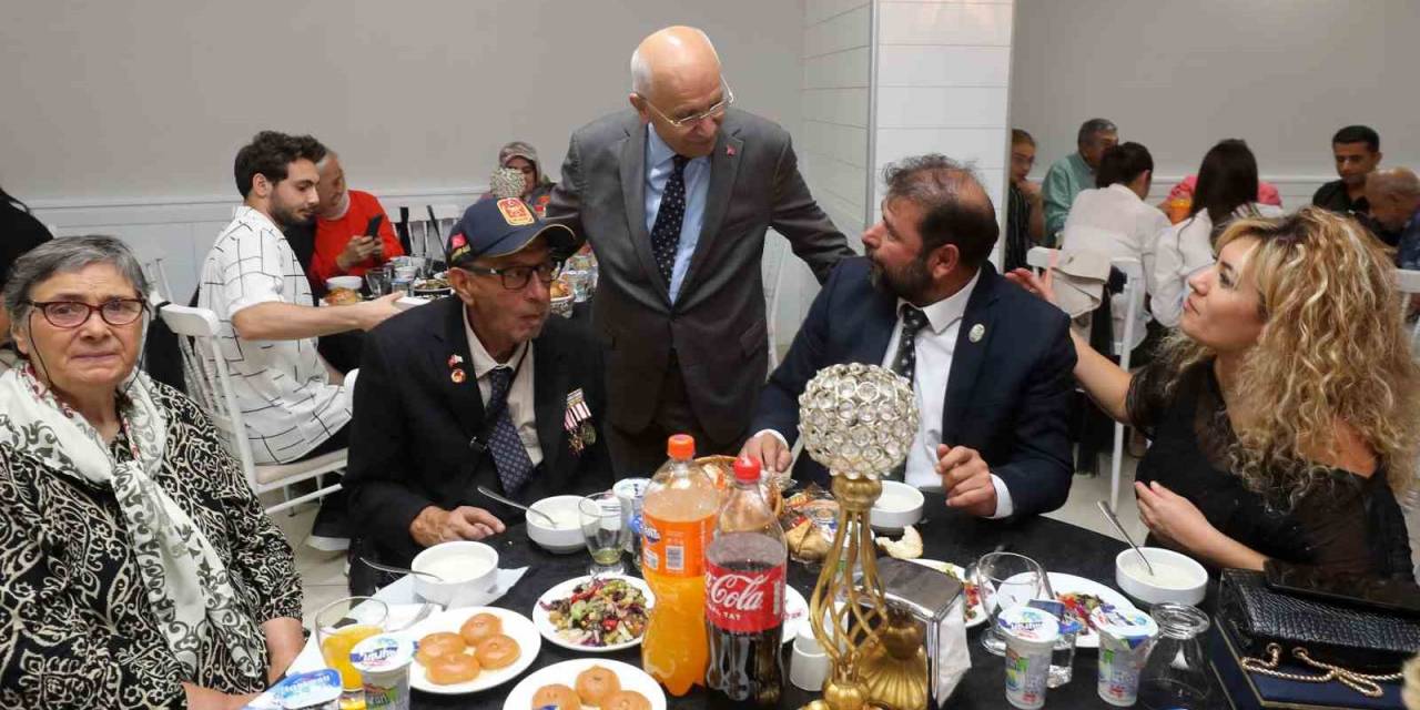 Yenimahalle’de Gaziler Bir Araya Geldi