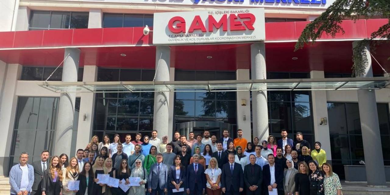 Eğitimi Başarıyla Tamamladılar