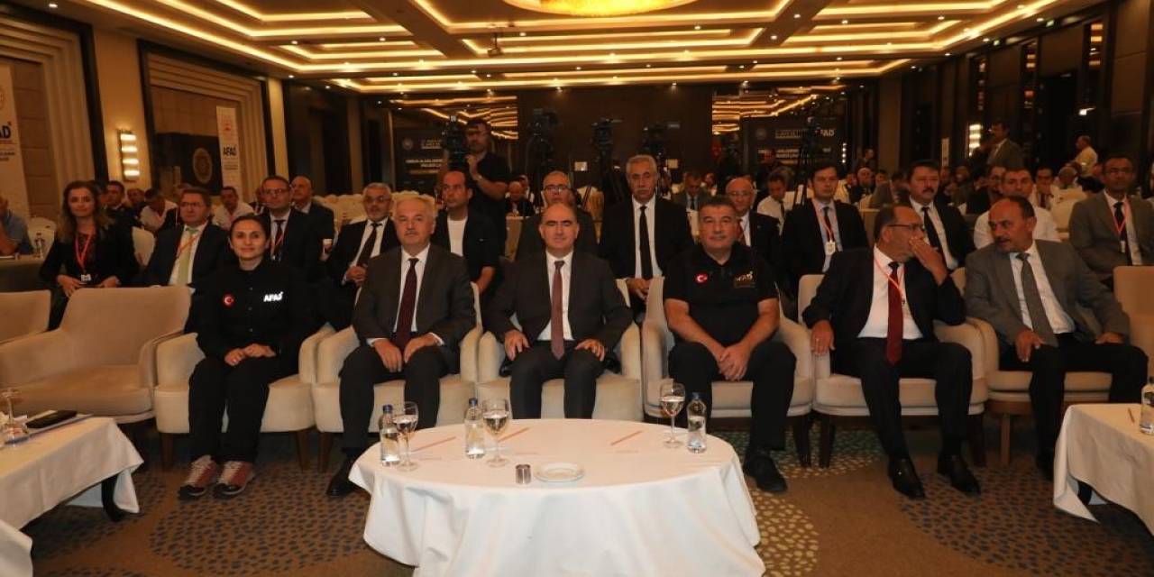 Konya’da Obruk Alanlarının Tespit Edilmesi Projesi Sonuç Tanıtımı Yapıldı