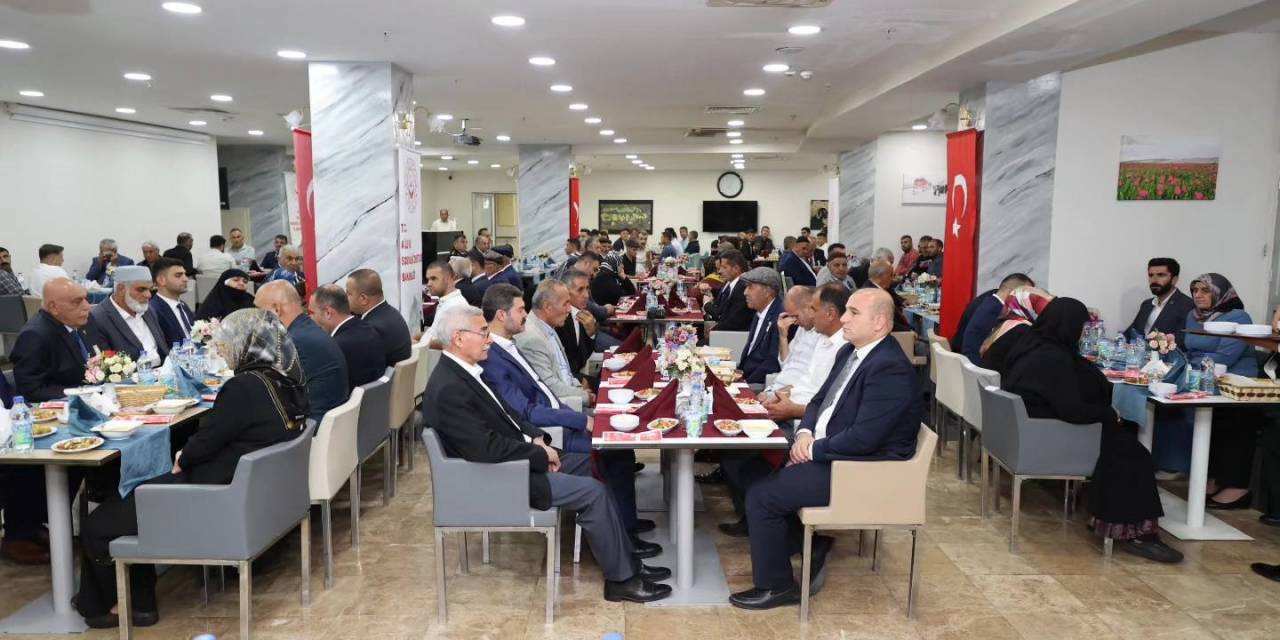 Vali Çakır, Şehit Yakınları Ve Gazilerle Bir Araya Geldi