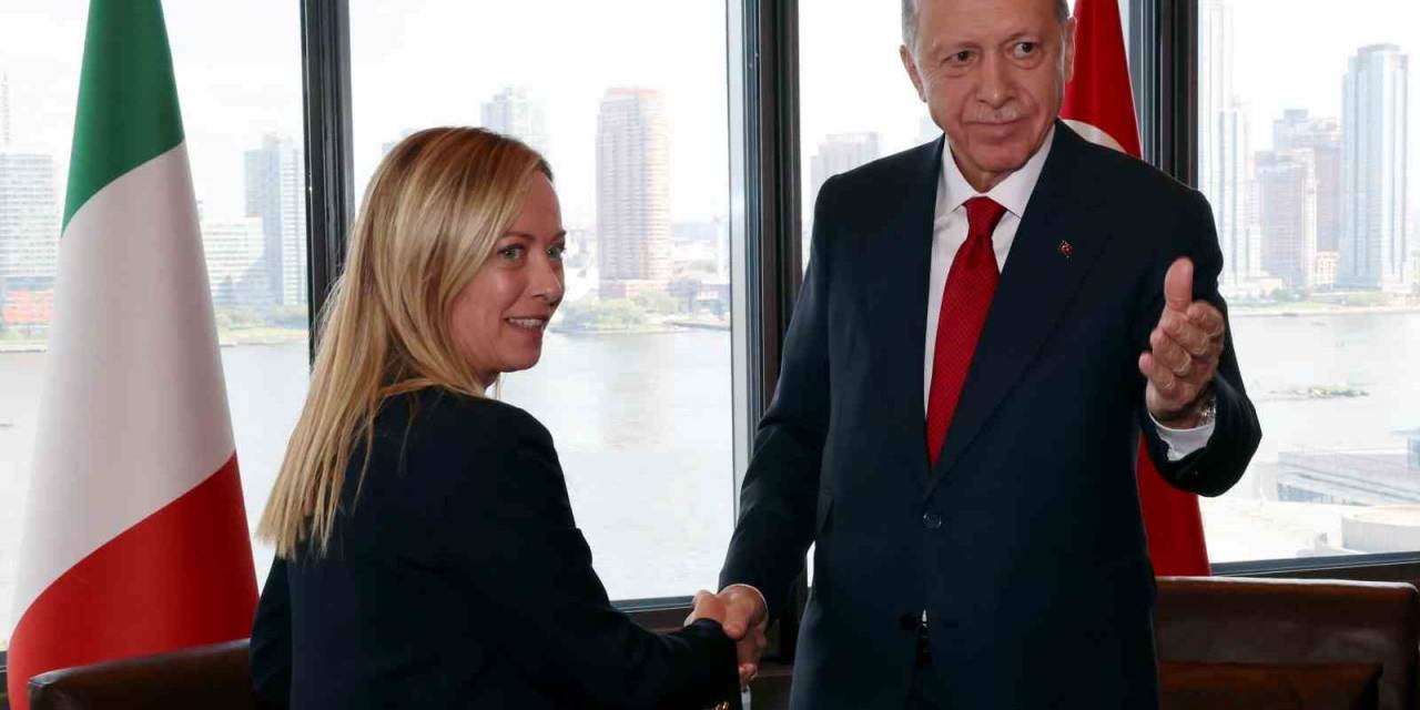 Cumhurbaşkanı Erdoğan, İtalya Başbakanı Meloni’yi Kabul Etti