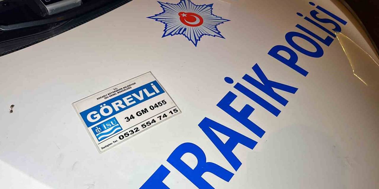 Sahte Görevli Kartını Polis Ekipleri Ele Geçirdi
