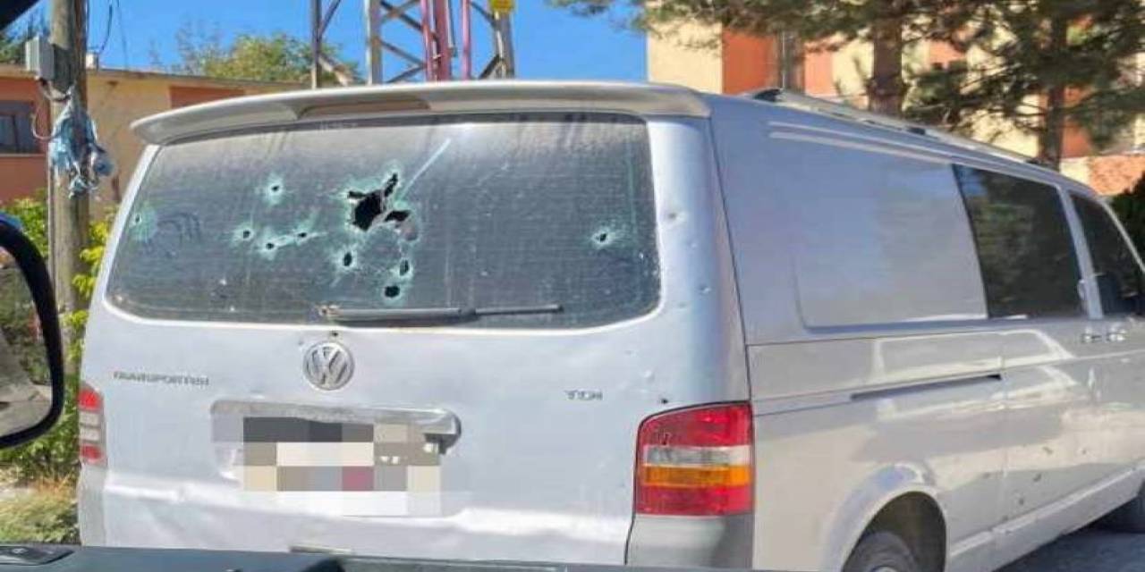Öfkeli Damat Kayınpederinin Aracını Kurşunladı