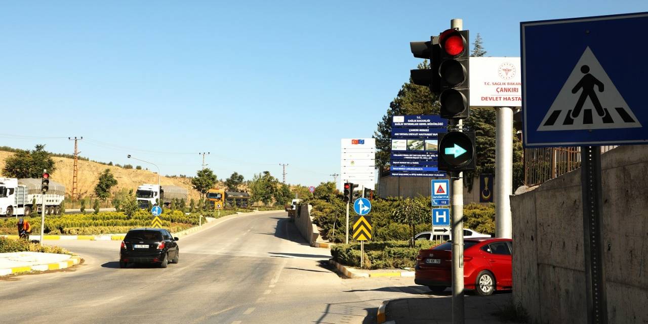 Çankırı’da Daha Güvenli Ulaşım İçin Trafik Işıklarında Düzenleme