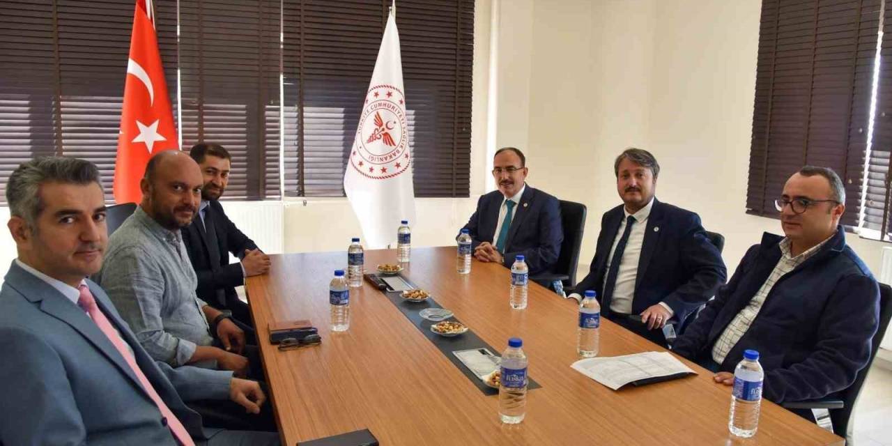 Üniversite Ve Sağlık Alanlarında Farklı Projelere Adım Atılacak