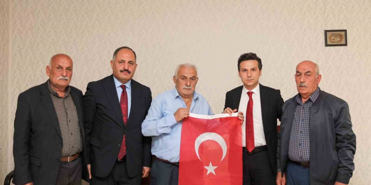 Vali Yardımcısı Karadağ’dan Kıbrıs Gazisine Ziyaret