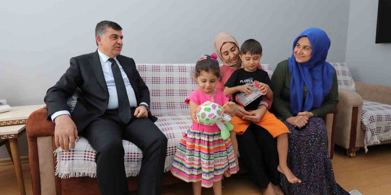 Fadıloğlu: “Ailemizin Meselesi, Bizim Meselemizdir”