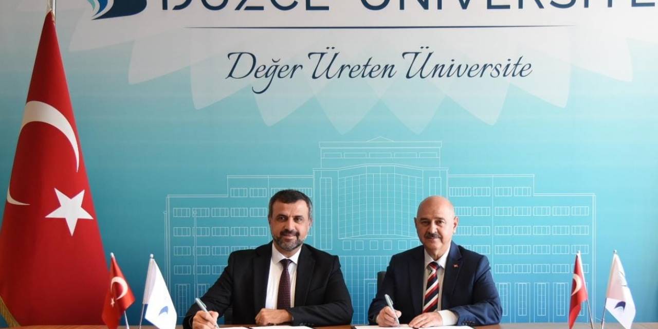 Türksat İle Düzce Üniversitesi Arasında İş Birliği Protokolü İmzalandı