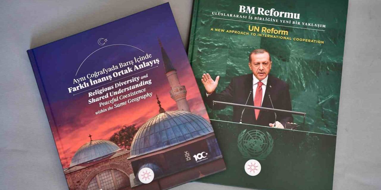Cumhurbaşkanı Erdoğan’dan Bm’deki Liderlere "Aynı Coğrafyada Barış İçinde Farklı İnanış Ortak Anlayış" Ve "Bm Reformu" Kitapları