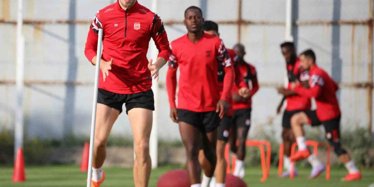 Sivasspor, Rizespor Maçına Hazırlanıyor
