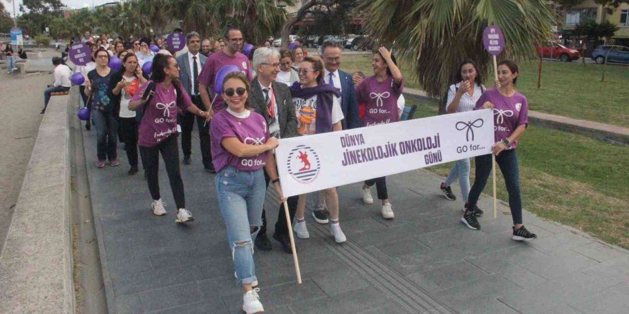 Sağlıkçılar ’dünya Jinekolojik Onkoloji Günü’nde Farkındalık İçin Yürüdü