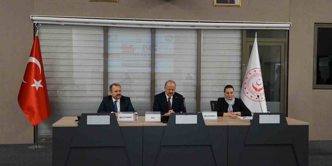 Kastamonu’da "Aile Çalıştayı" Düzenlendi