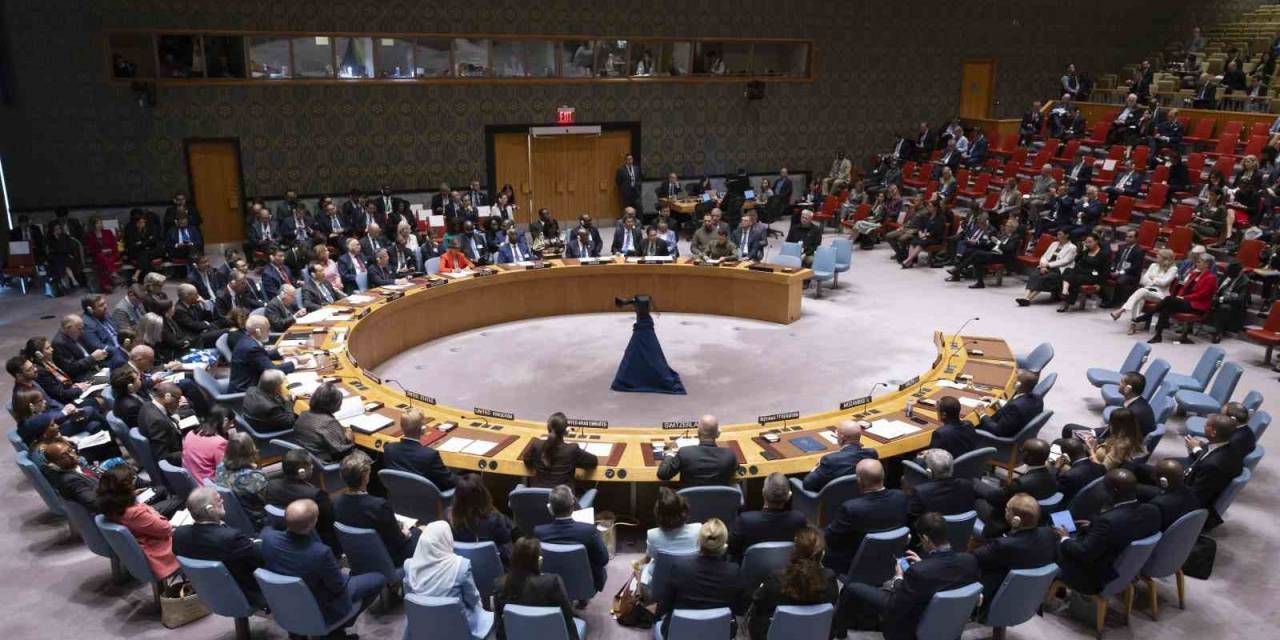 Zelenskiy: “Bm’deki Kördüğüm, Veto Gücünün Bir Saldırgana Verilmesinden Kaynaklanıyor“