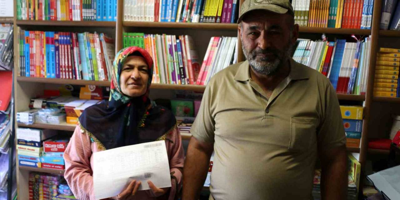 Depremde Ölmediğini İspatlamaya Çalışıyor