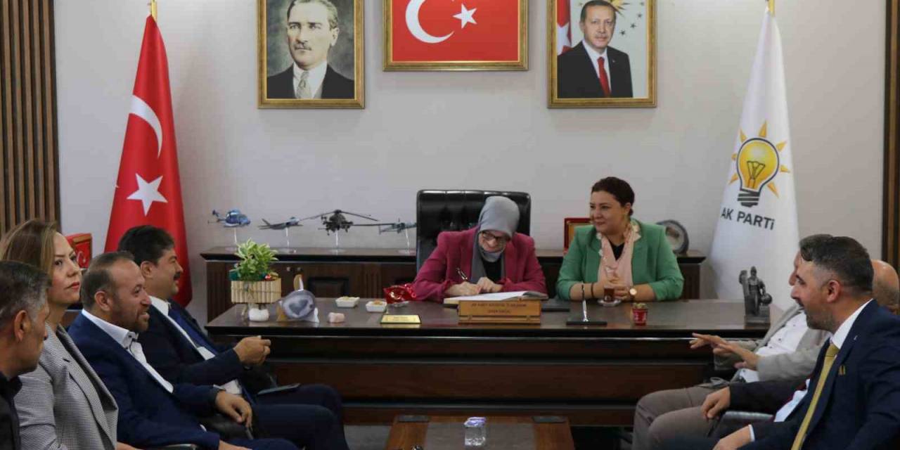 Ak Parti Genel Başkan Yardımcısı Uygur: "Milletimiz Türkiye Üzerinde Oynanan Oyunlara Geçit Vermedi"
