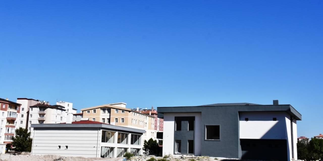 Başkan Çolakbayrakdar: İmar Sorunu Olan Bölgelerin Aşamasını Yerinde Takip Ediyoruz"