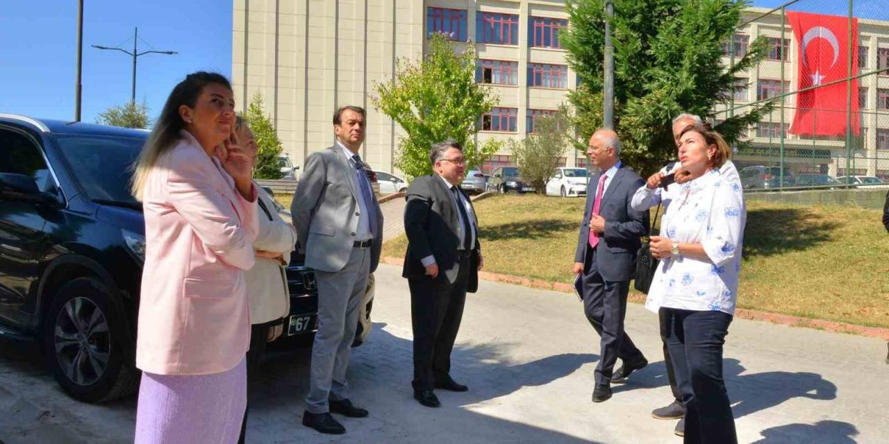 Rektör Özölçer’den İbn-i Sina Kampüsüne Ziyaret