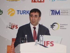 Yılmaz: “Türkiye İnsanlığa Örnek Davranış Sergiliyor”
